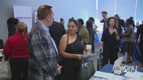 Current, aspiring entrepreneurs take part in small business expo at Malcolm X College
